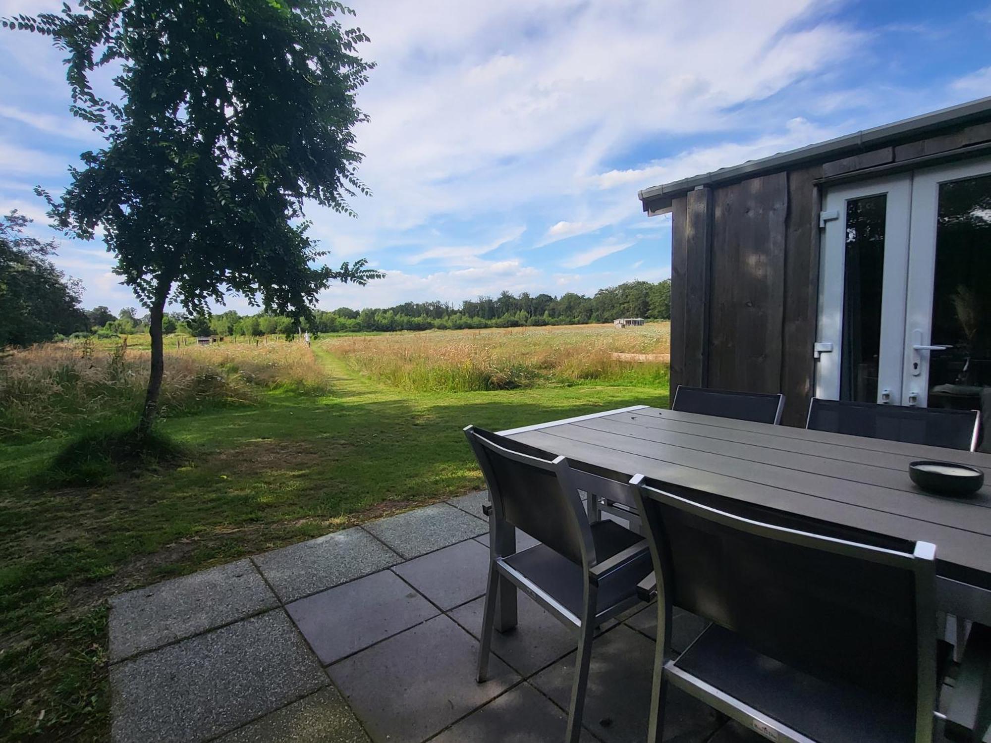 Hoeve Twente - De Buizerd Villa Heythuysen Exterior photo